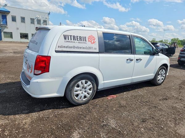 2019 DODGE GRAND CARAVAN SE