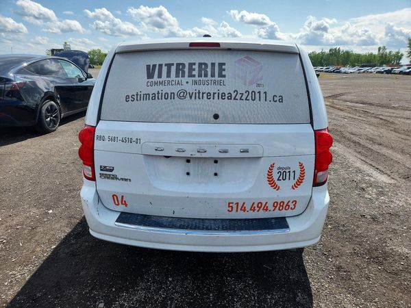 2019 DODGE GRAND CARAVAN SE