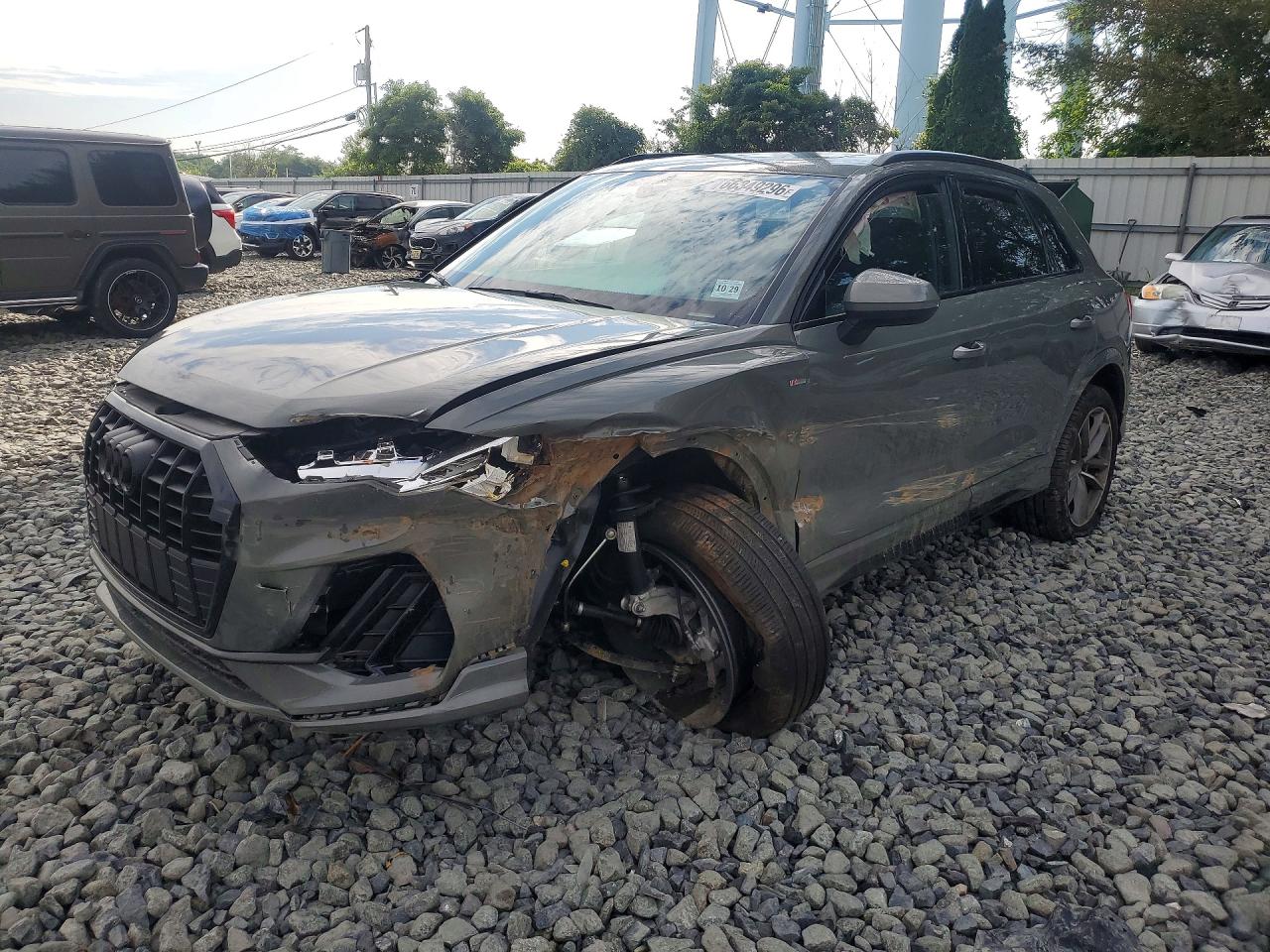 2024 AUDI Q3