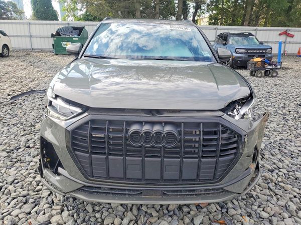 2024 AUDI Q3