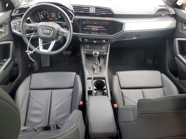 2024 AUDI Q3