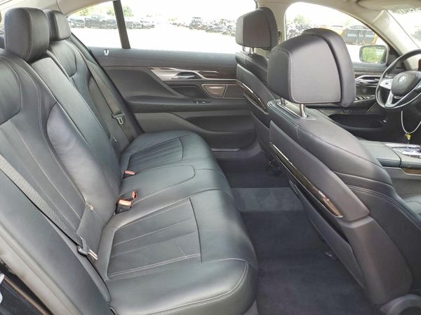 2020 BMW 740 xDrive