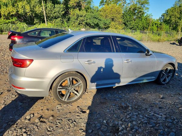 2017 AUDI A4