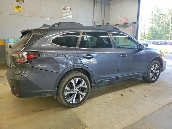2022 SUBARU OUTBACK Limited