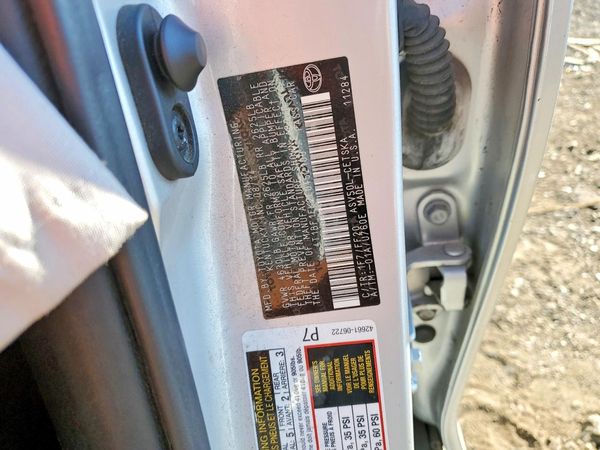 2014 TOYOTA CAMRY
