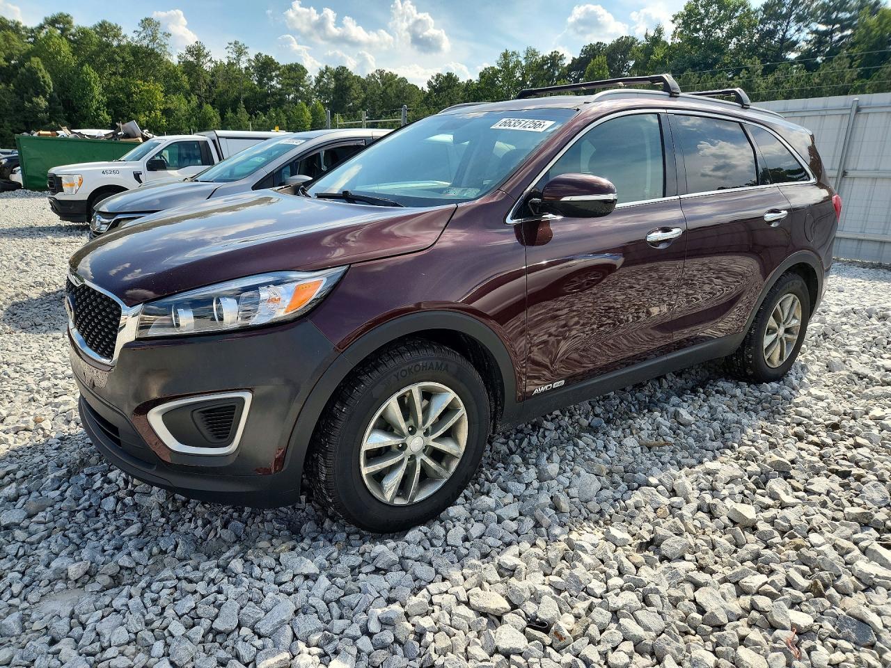 2017 KIA SORENTO L, LX
