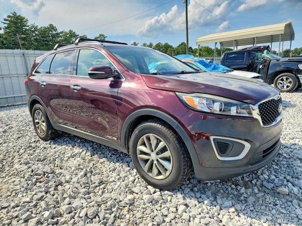 2017 KIA SORENTO L, LX