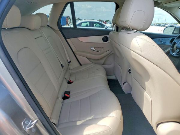 2019 MERCEDES-BENZ GLC