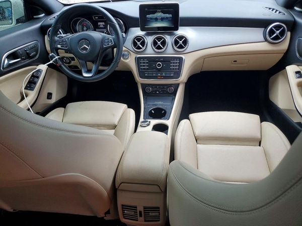 2016 MERCEDES-BENZ CLA