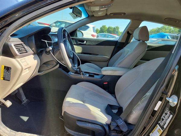 2016 KIA OPTIMA GL