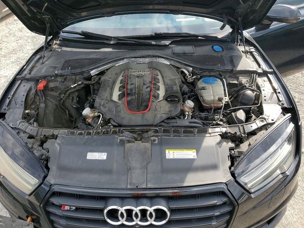 2016 AUDI S7 quattro