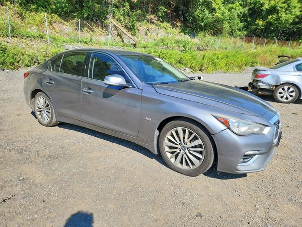 2018 INFINITI Q50