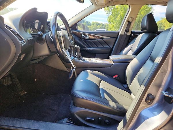 2018 INFINITI Q50