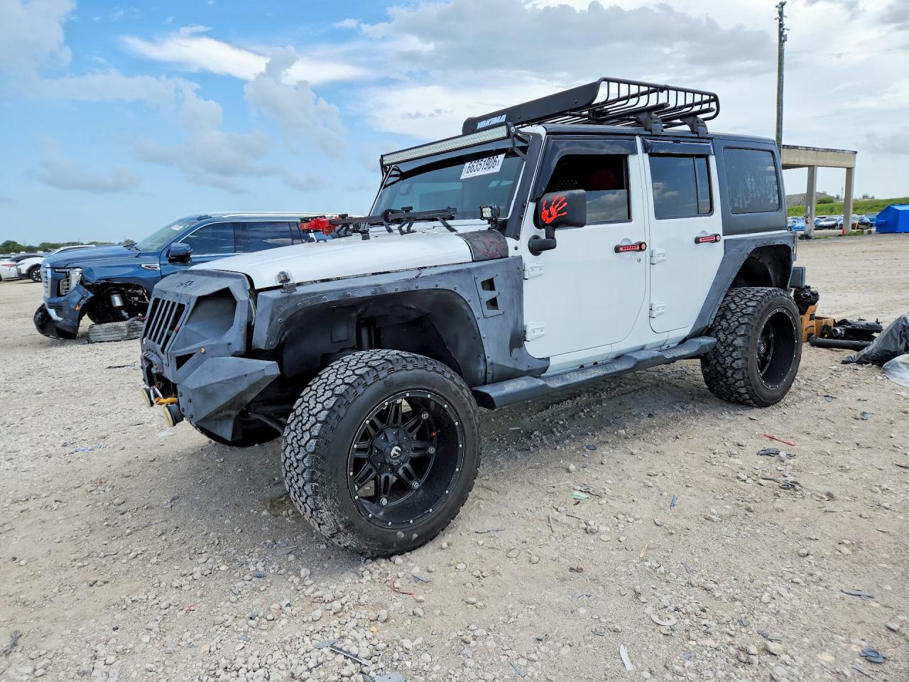 2015 JEEP WRANGLER Sport — Front 3/4