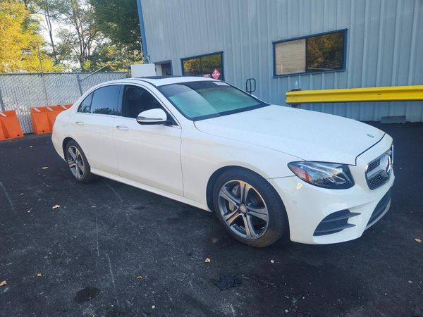 2017 MERCEDES-BENZ E E300-4M
