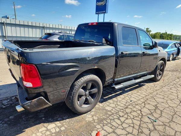 2017 RAM 1500 ST