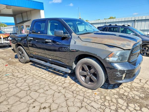 2017 RAM 1500 ST
