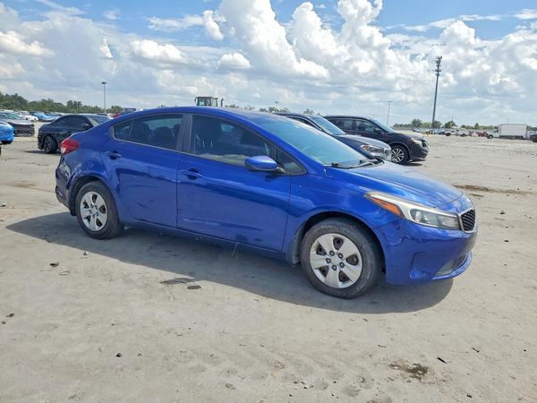 2018 KIA FORTE LX Base