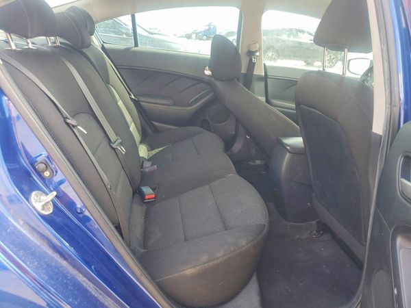 2018 KIA FORTE LX Base