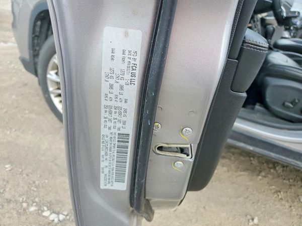 2019 JEEP CHEROKEE LATITUDE PLUS 4X4