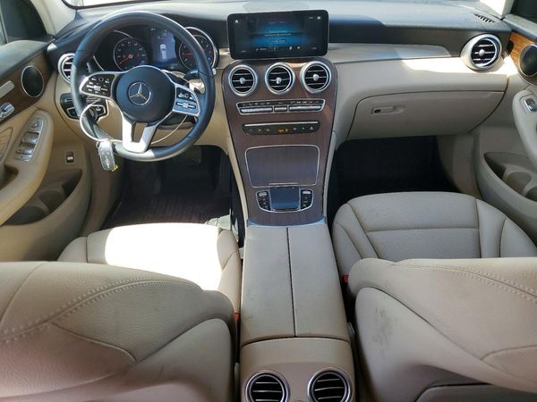 2022 MERCEDES-BENZ GLC