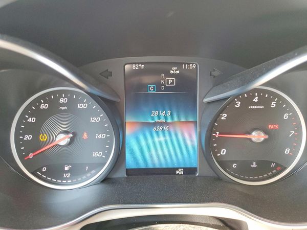 2022 MERCEDES-BENZ GLC