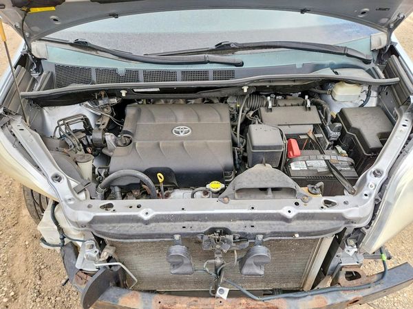 2014 TOYOTA SIENNA