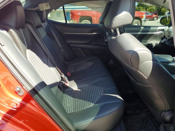 2020 TOYOTA CAMRY