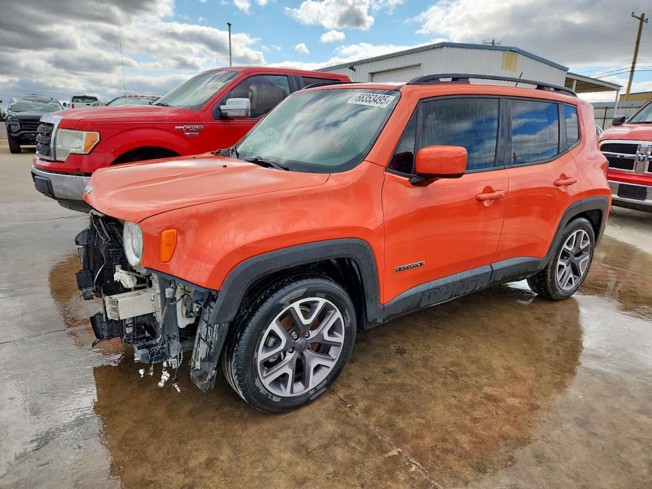2015 JEEP RENEGADE — Front 3/4