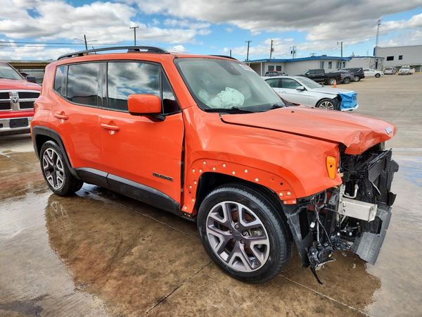 2015 JEEP RENEGADE — Passenger 3/4