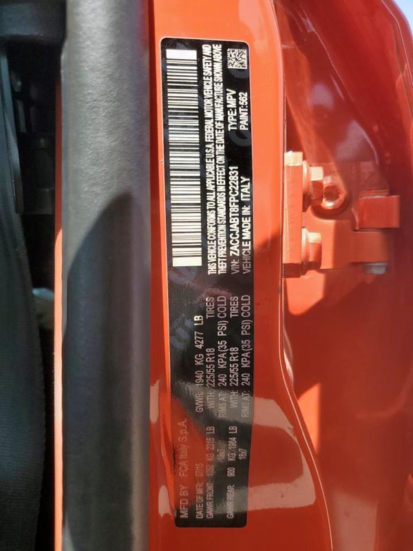 2015 JEEP RENEGADE — VINS
