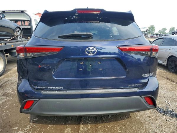 2020 TOYOTA HIGHLANDER XLE — DIRR