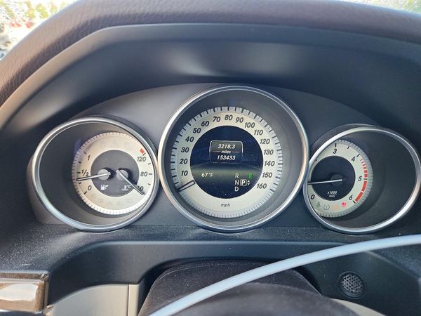 2016 MERCEDES-BENZ E E250d-4M