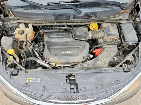 2017 CHRYSLER PACIFICA Touring L