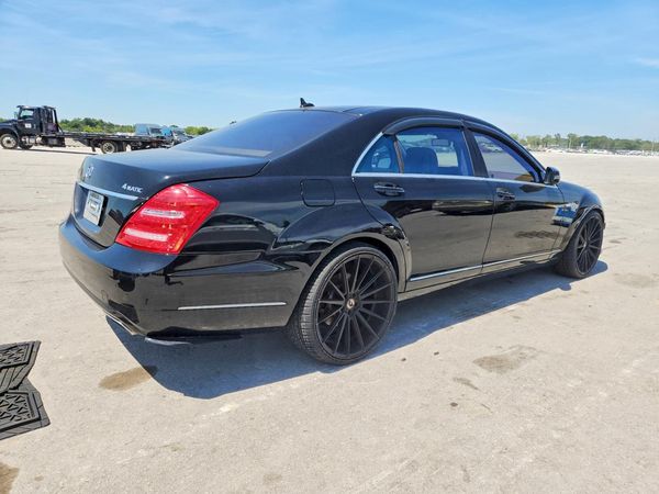 2012 MERCEDES-BENZ S S550 4-MATIC