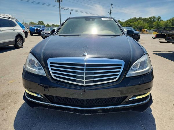 2012 MERCEDES-BENZ S S550 4-MATIC