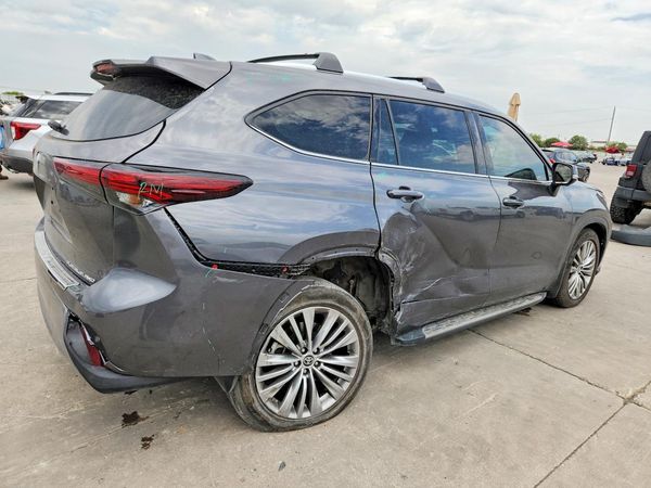 2025 TOYOTA HIGHLANDER
