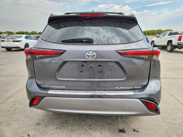 2025 TOYOTA HIGHLANDER
