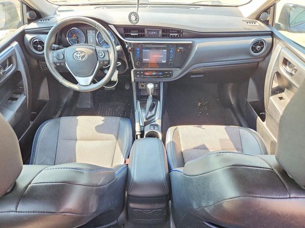 2017 TOYOTA COROLLA