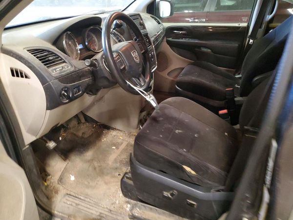 2013 DODGE GRAND CARAVAN SE