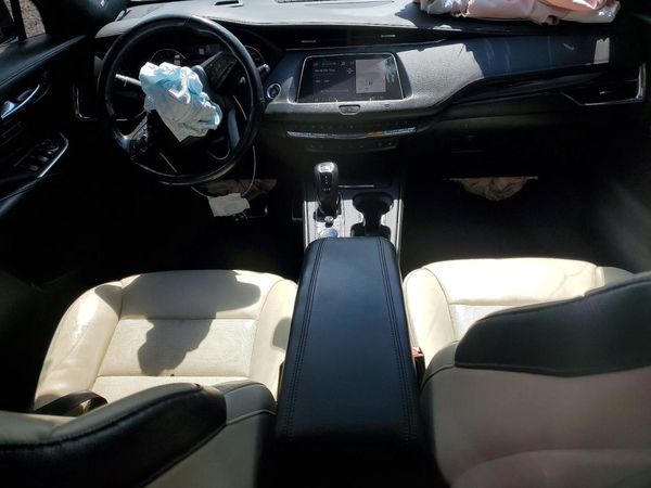 2019 CADILLAC XT4