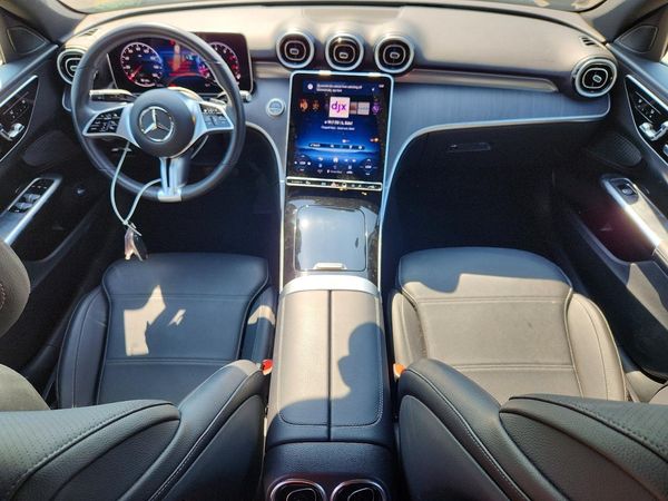 2025 MERCEDES-BENZ C C300