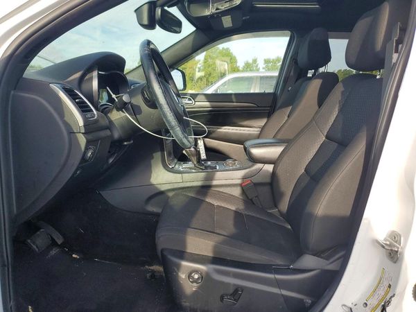 2019 JEEP GRAND CHEROKEE LAREDO 4X4