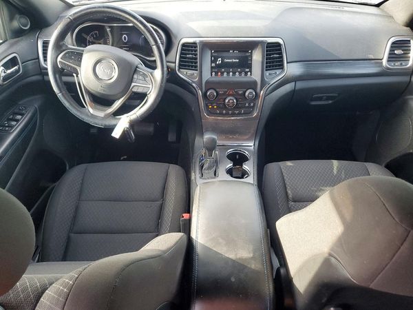 2019 JEEP GRAND CHEROKEE LAREDO 4X4