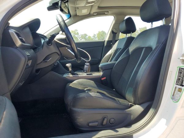 2019 KIA OPTIMA LX, S