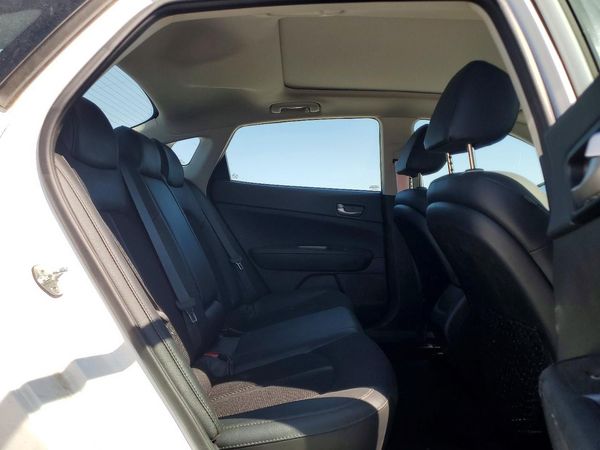 2019 KIA OPTIMA LX, S