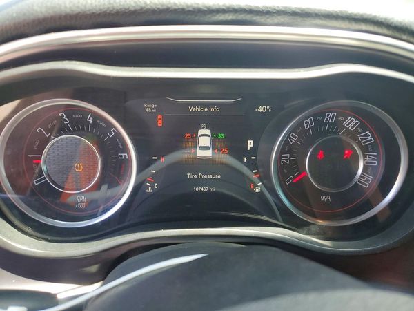 2015 DODGE CHALLENGER SXT