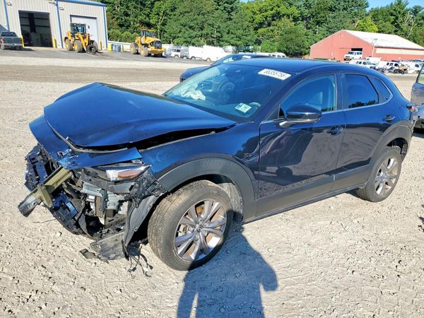 2021 MAZDA CX30 Select Package — Front 3/4