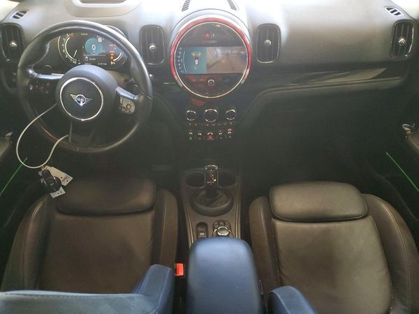 2022 MINI COOPER