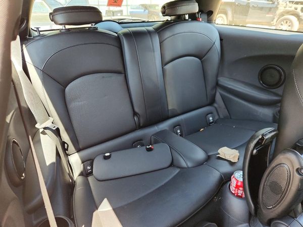 2014 MINI COOPER